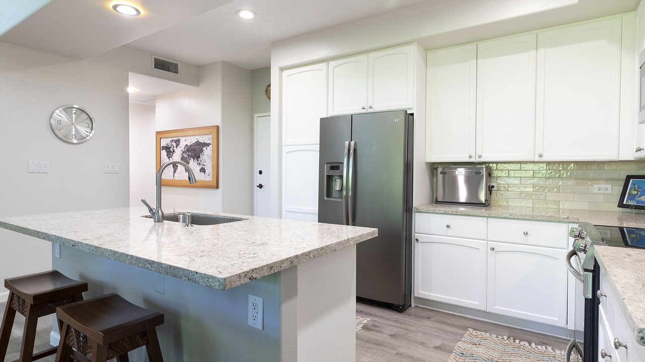 Photo of Kitchen in Waikoloa