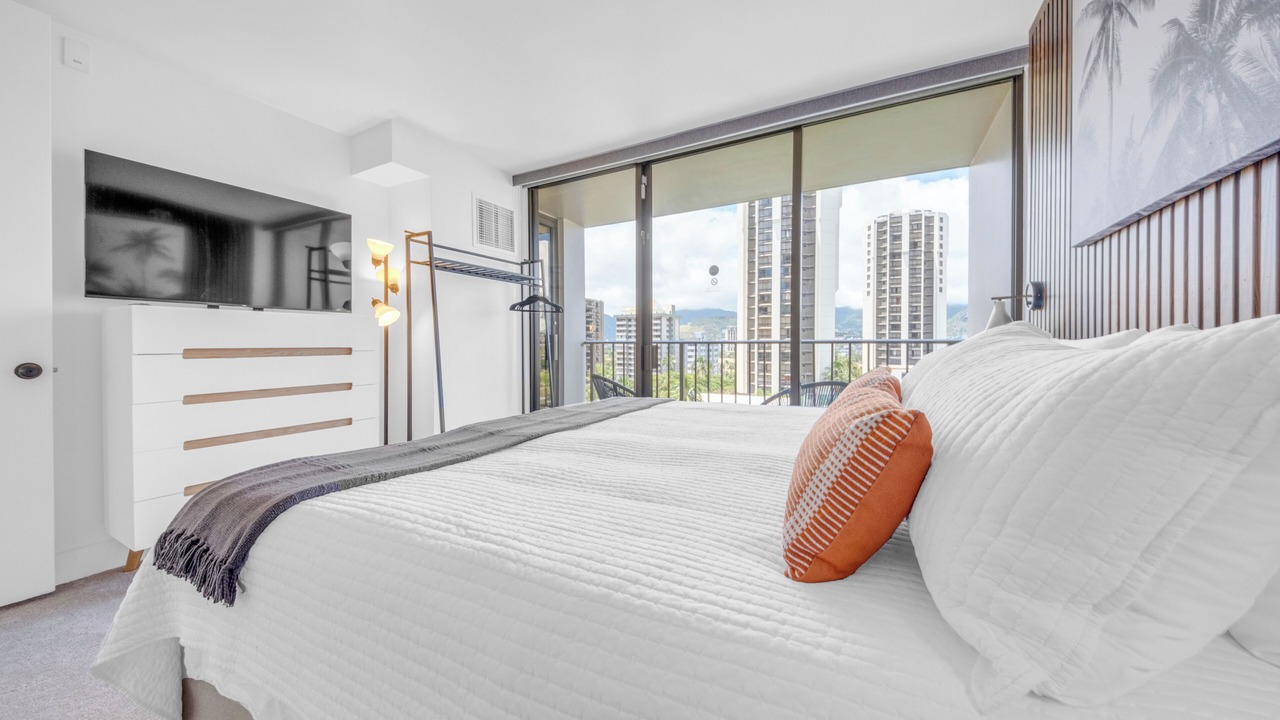 Photo of Bedroom in Waikiki
