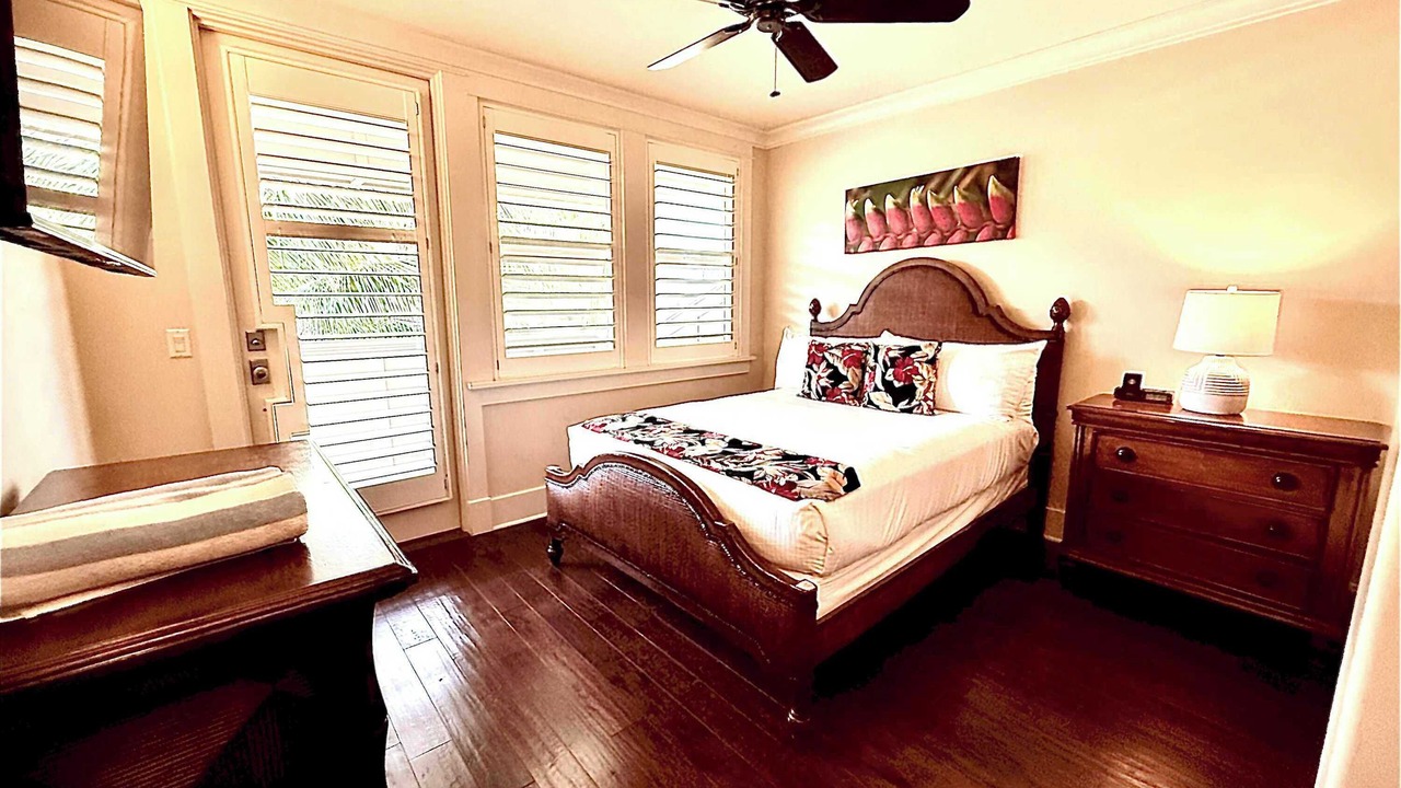 Photo of Bedroom in Poipu