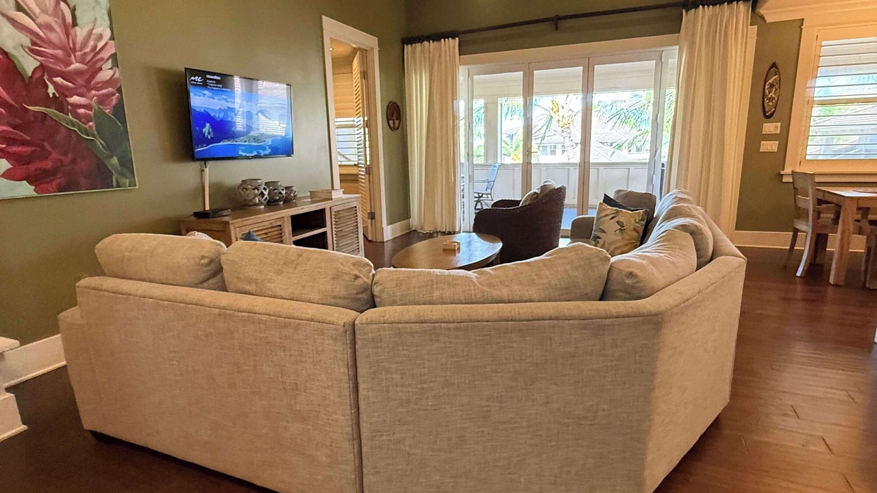Photo of Livingroom in Poipu