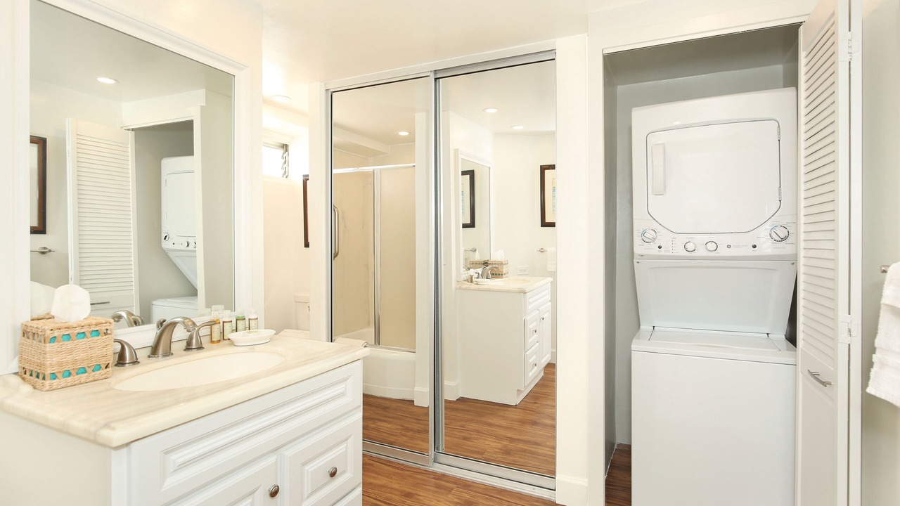 Photo of Bathroom in Waikiki