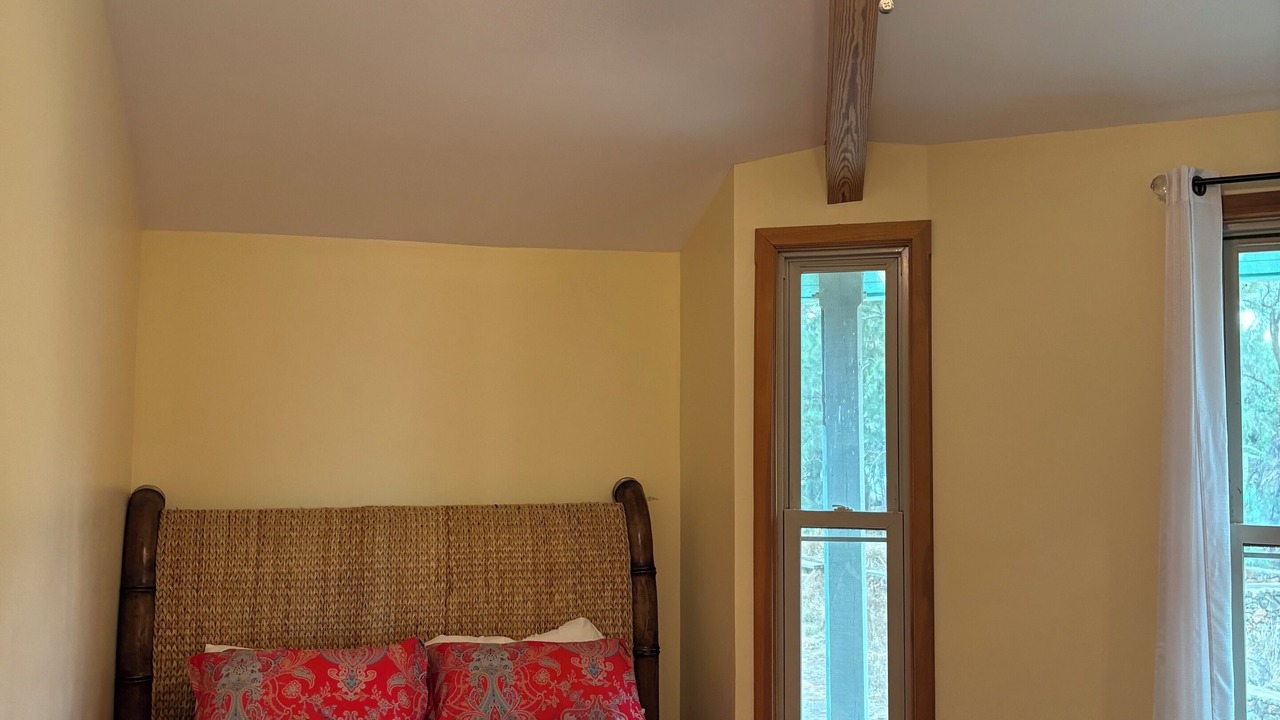 Photo of Bedroom in Kamuela