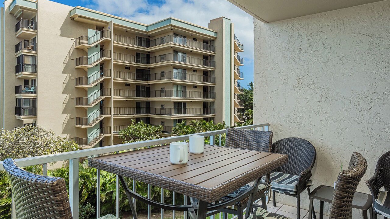 Photo of Patio Balcony in Kahana