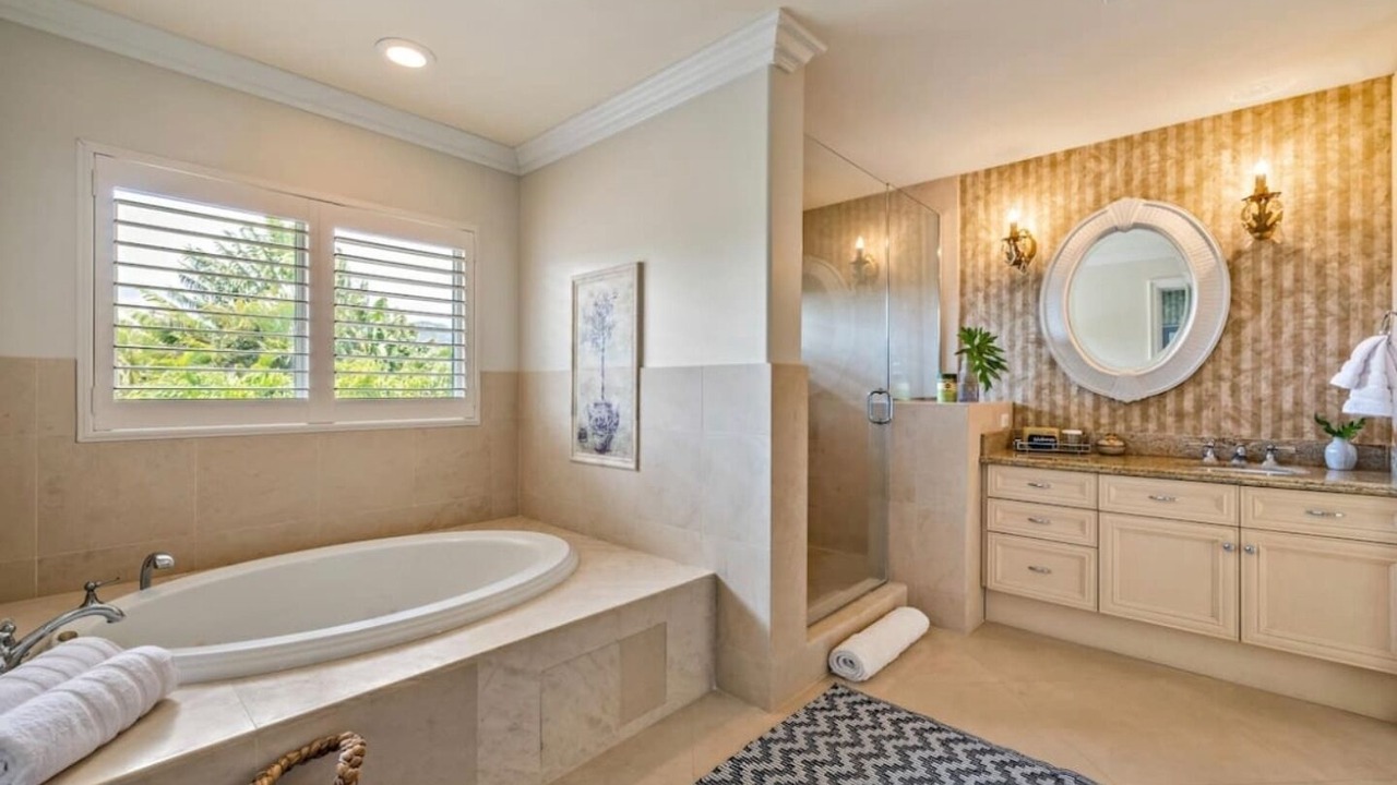 Photo of Bathroom in Kahala
