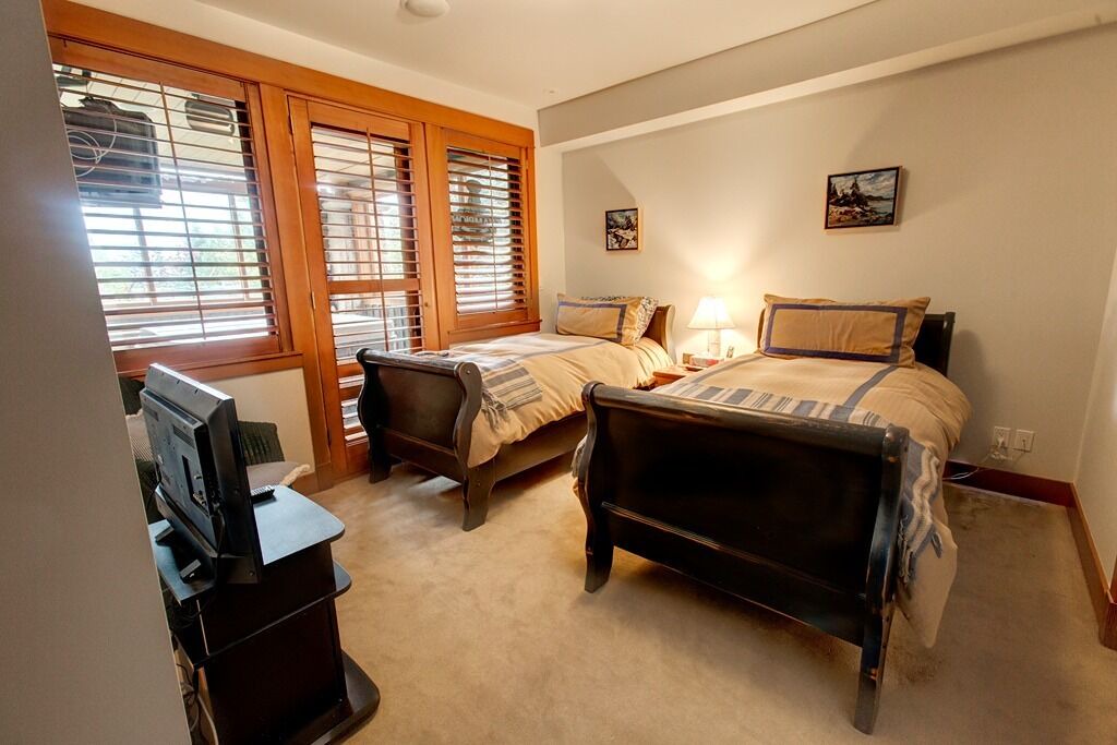Photo of Bedroom in Upper Village