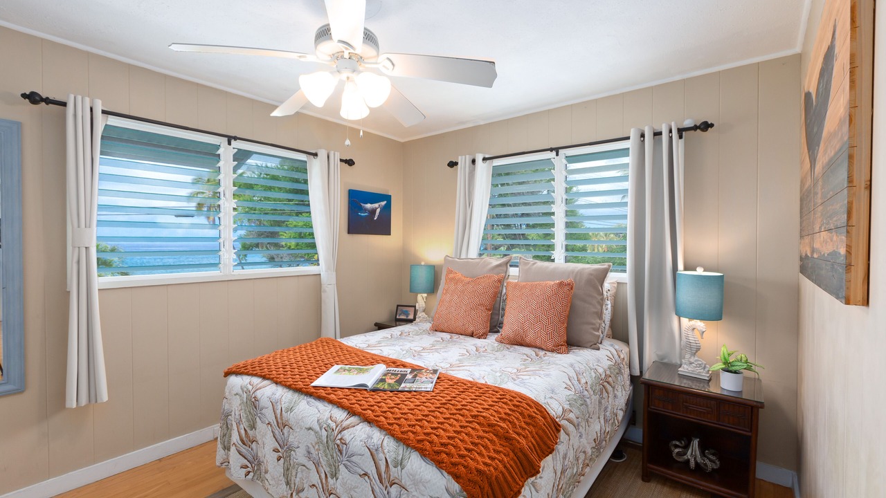 Photo of Bedroom in Kahaluu Bay