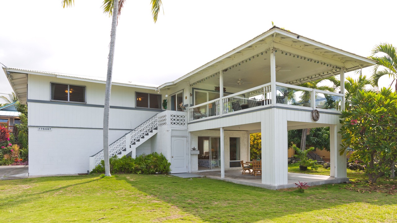 Photo of Outdoor in Kahaluu Bay