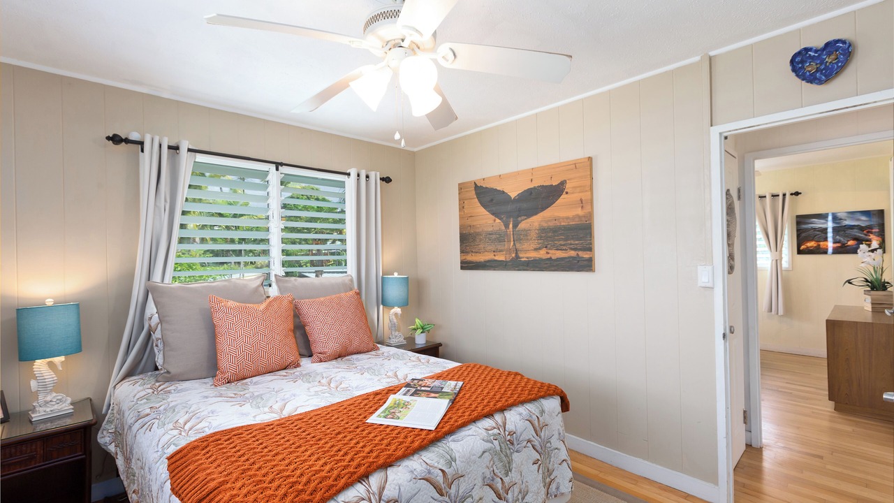Photo of Bedroom in Kahaluu Bay