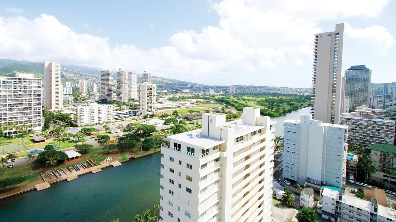 Photo of Outdoor in McCully - Moiliili