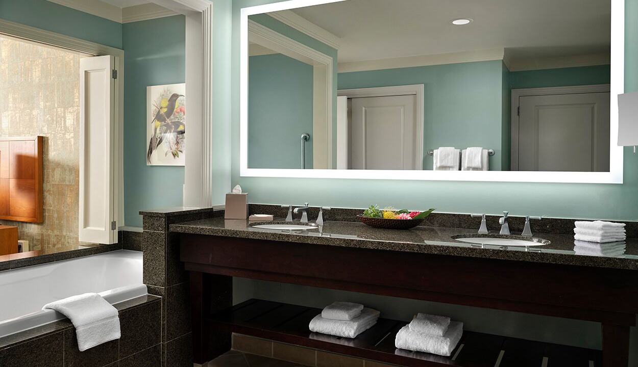 Photo of Bathroom in Lahaina