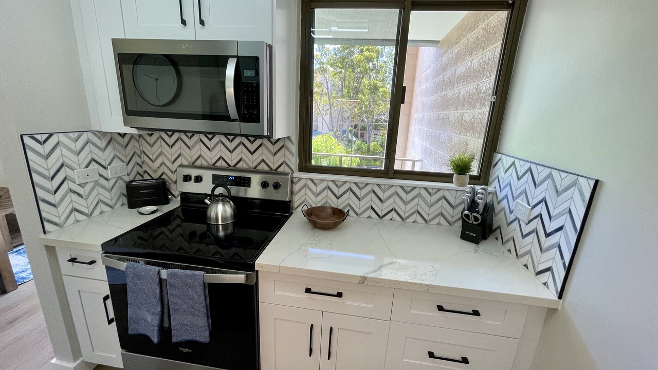 Photo of Kitchen in Kahana