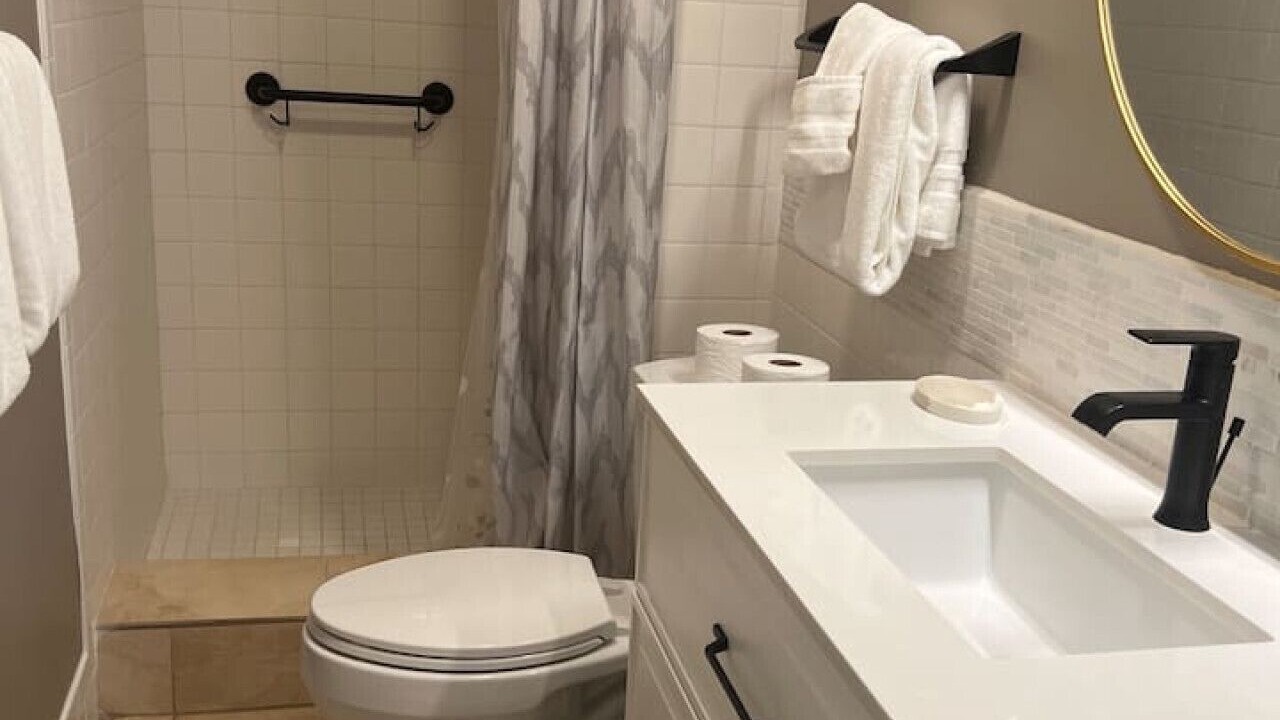 Photo of Bathroom in Honokowai