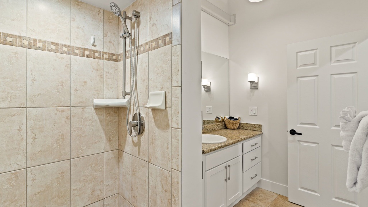 Photo of Bathroom in Kihei