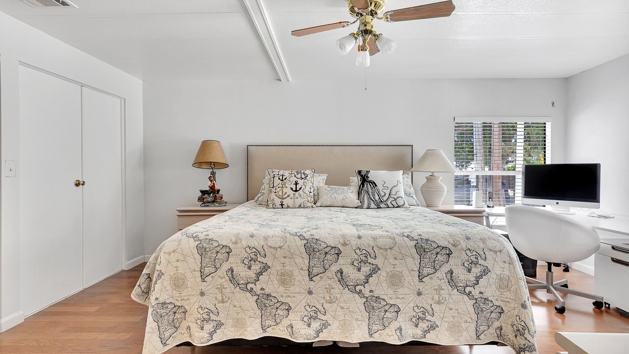 Photo of Bedroom in Cross Key Waterways