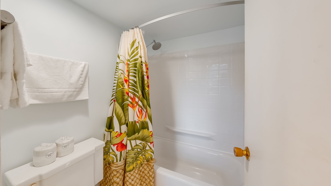 Photo of Bathroom in Kaunakakai
