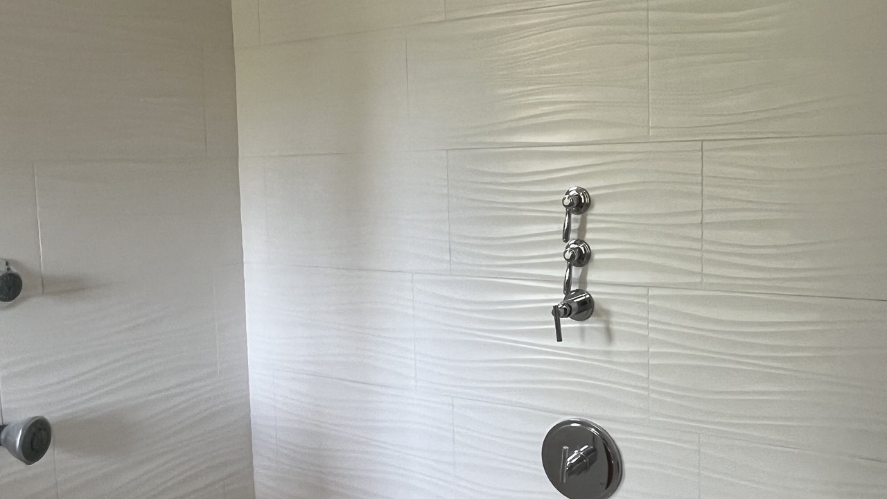 Photo of Bathroom in Keaukaha