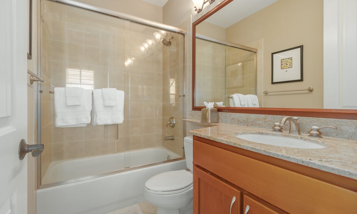 Photo of Bathroom in Waikoloa