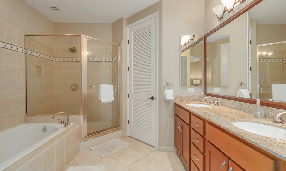 Photo of Bathroom in Waikoloa