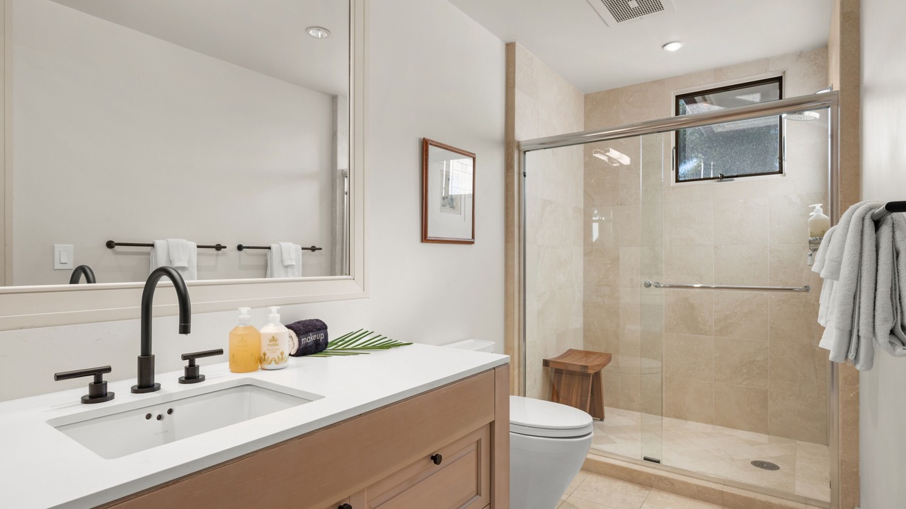Photo of Bathroom in Kaupulehu