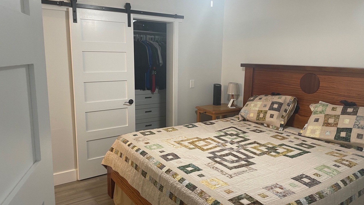 Photo of Bedroom in Laie