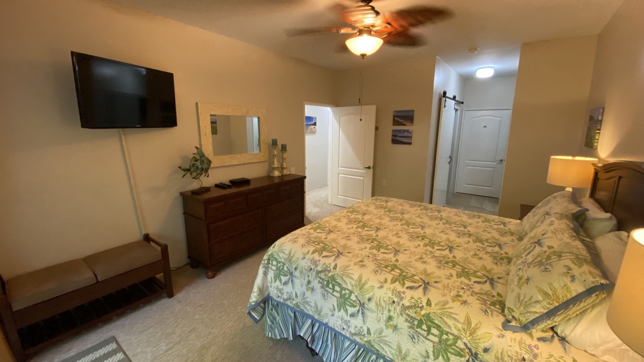 Photo of Bathroom in Poipu