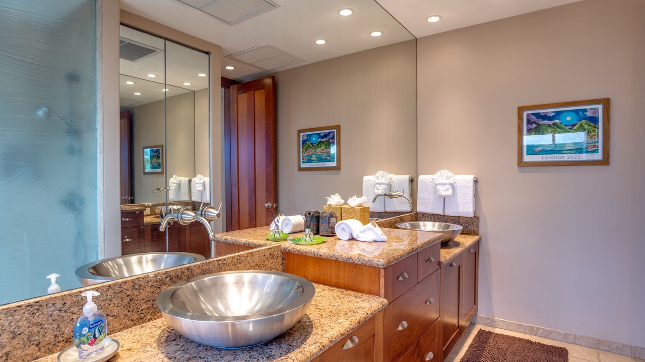 Photo of Bathroom in Montage Kapalua Bay