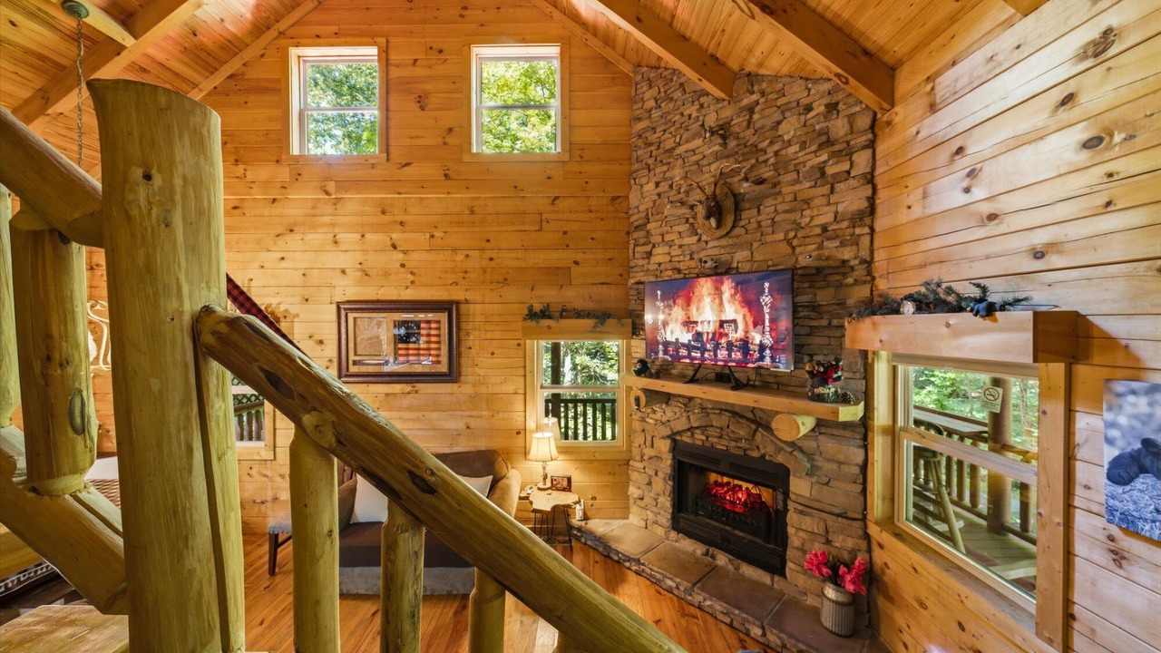 Photo of Livingroom in Knoxville