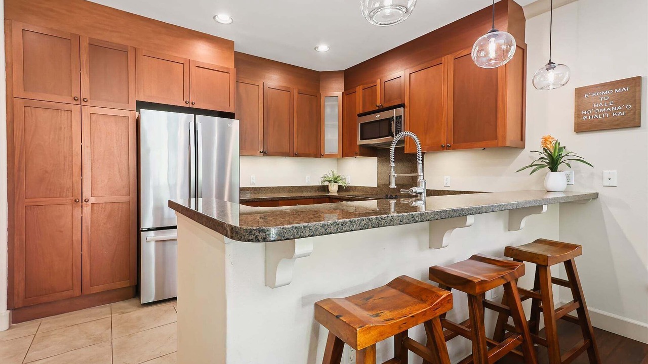 Photo of Kitchen in Waikoloa
