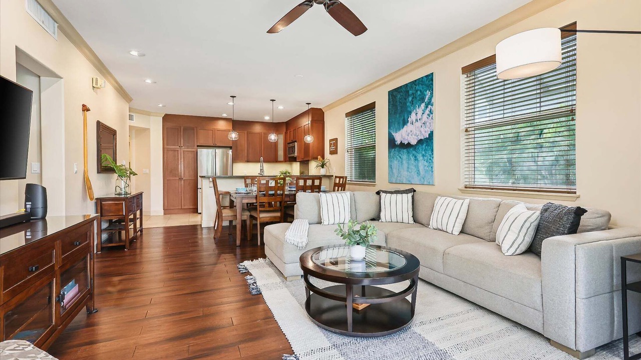 Photo of Livingroom in Waikoloa