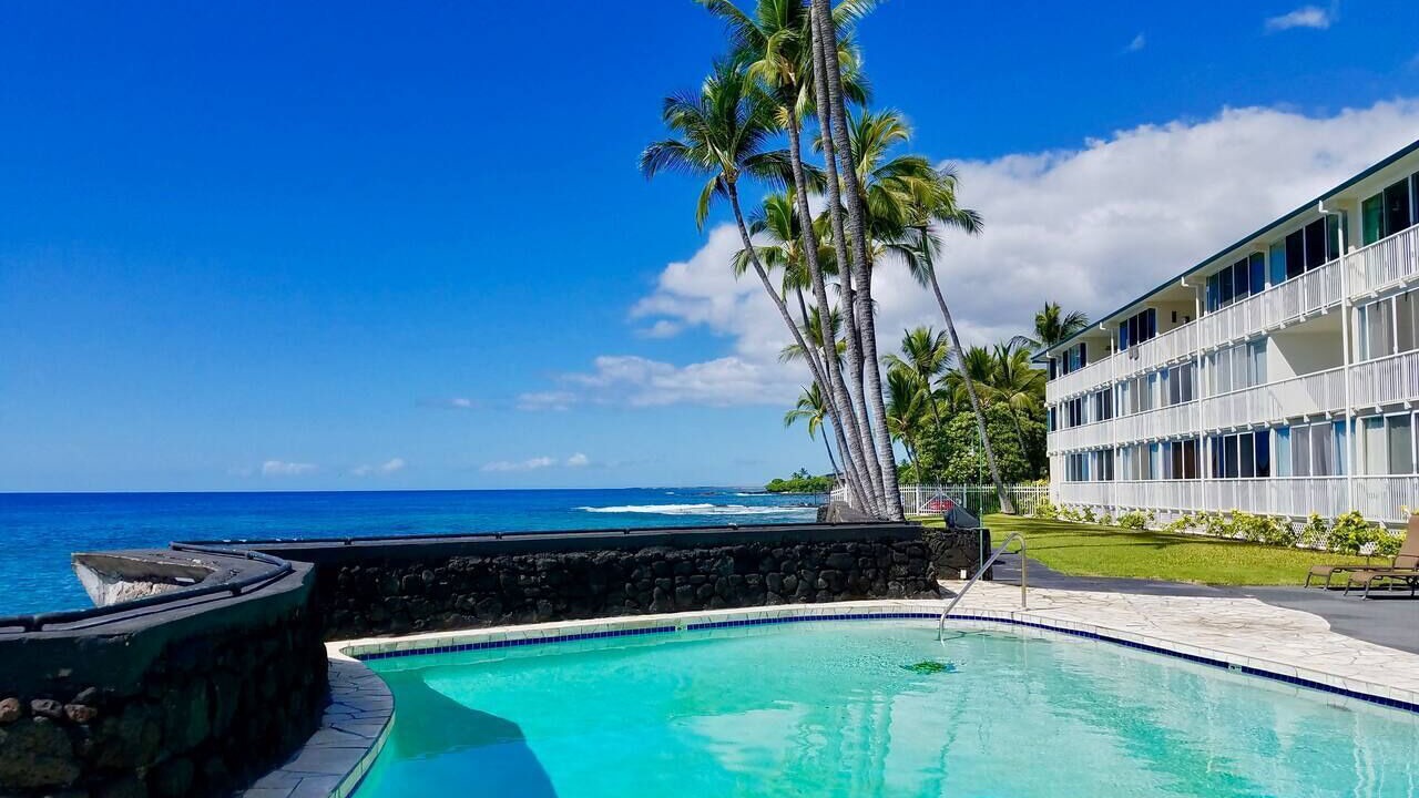 Photo of Outdoor in Kahaluu Bay