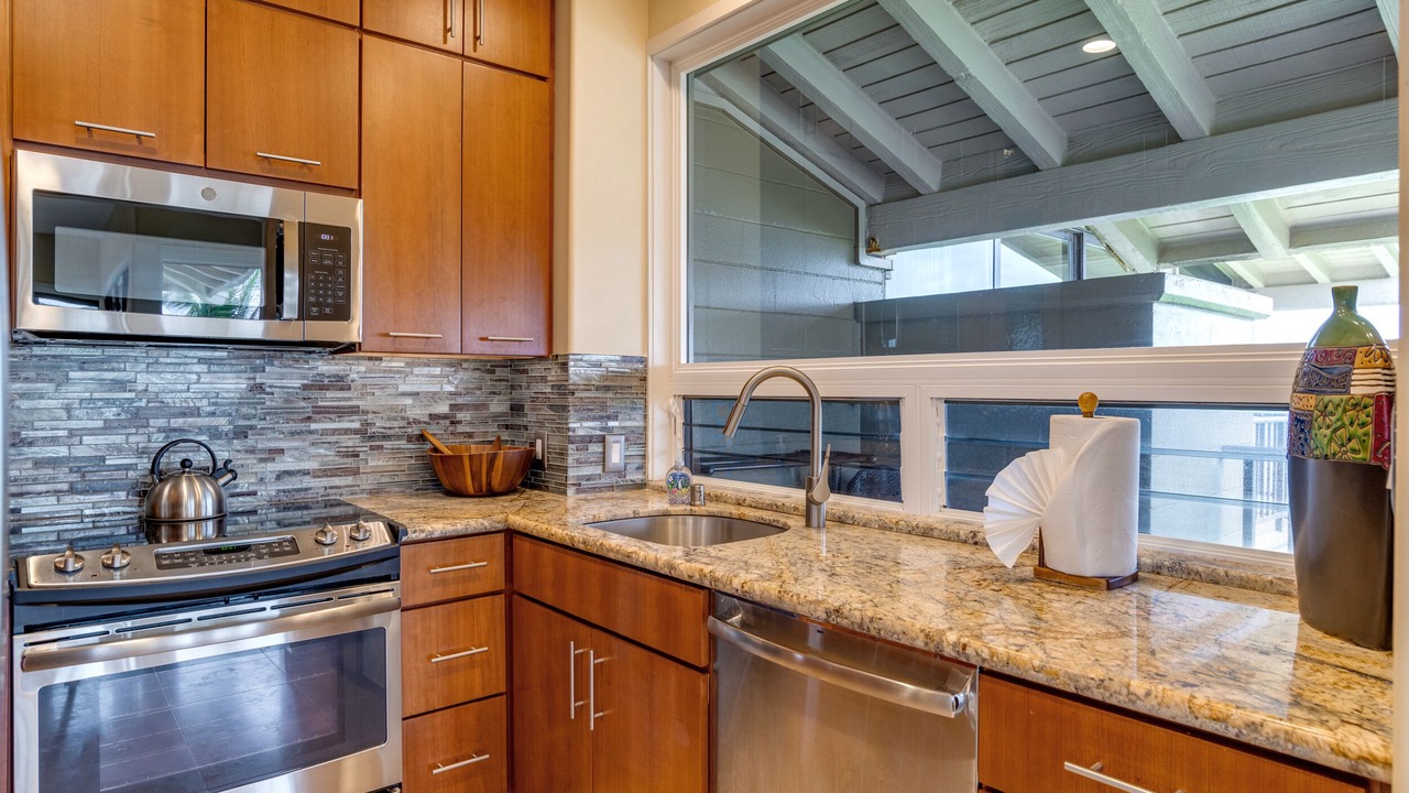 Photo of Kitchen in Napili