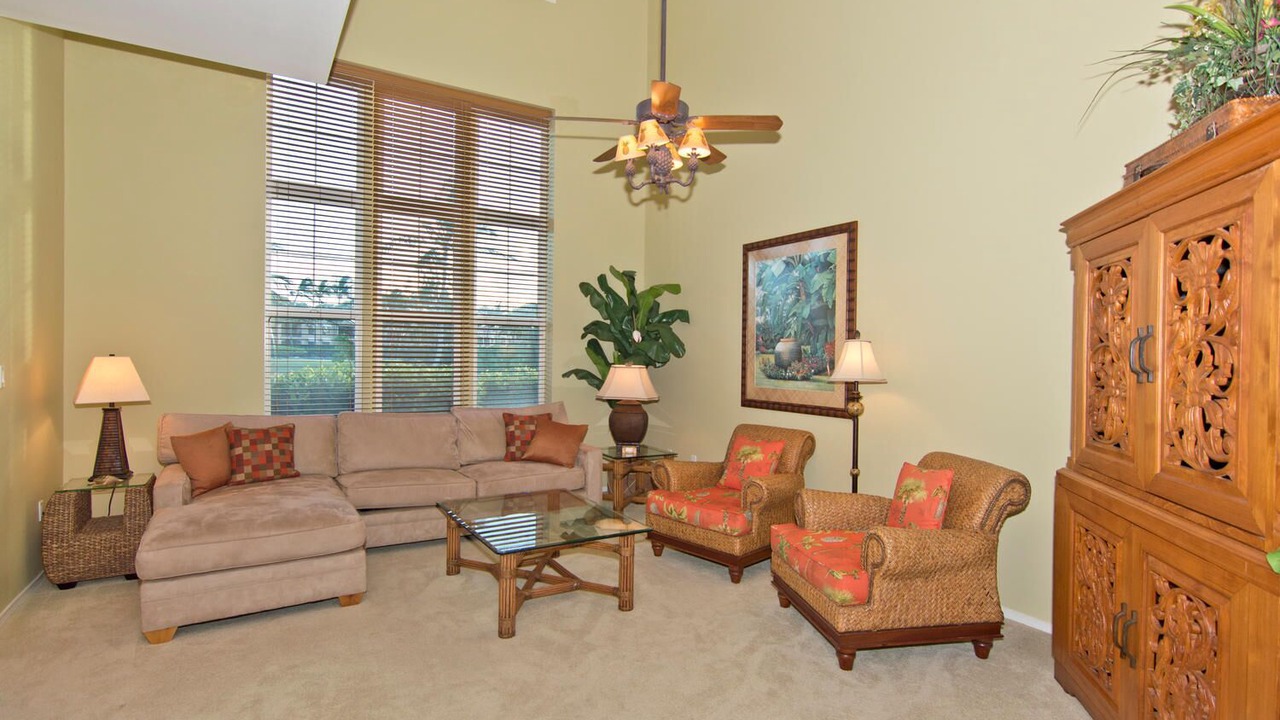 Photo of Livingroom in Waikoloa
