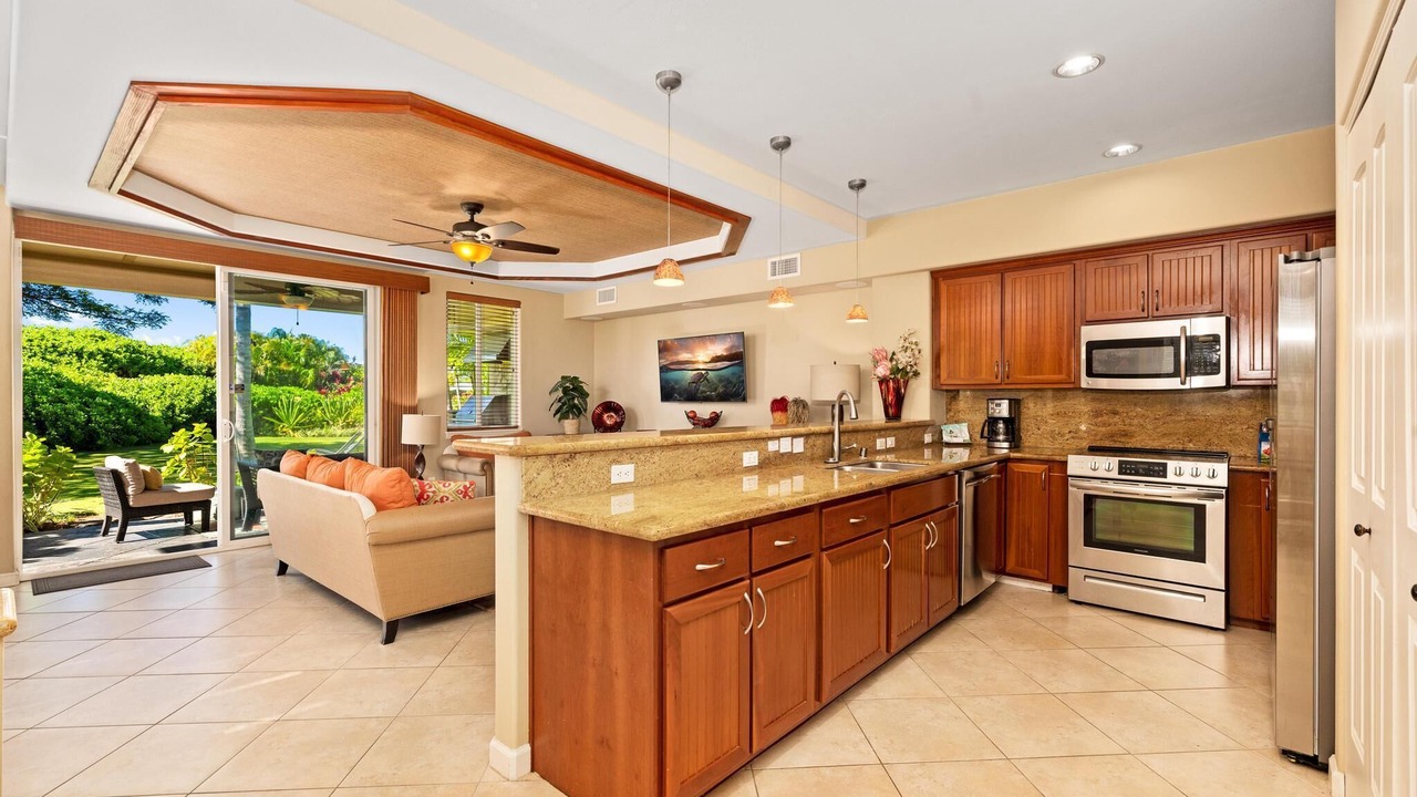 Photo of Kitchen in Waikoloa