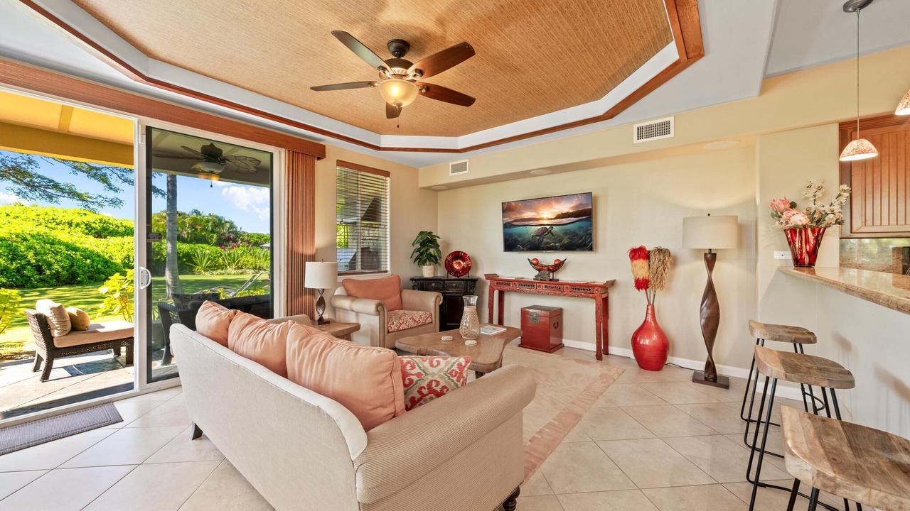 Photo of Livingroom in Waikoloa