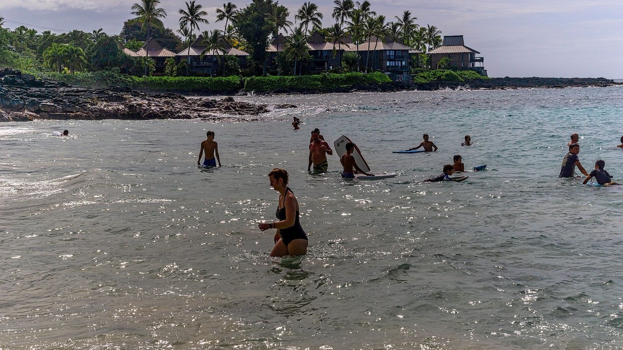 Photo of Others in Historic Kailua Village