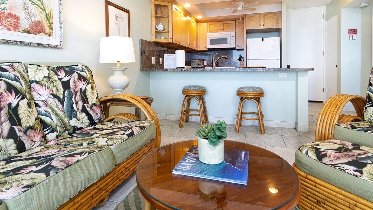 Photo of Livingroom in Historic Kailua Village