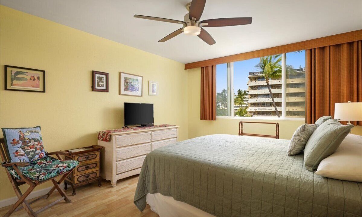 Photo of Bedroom in Historic Kailua Village