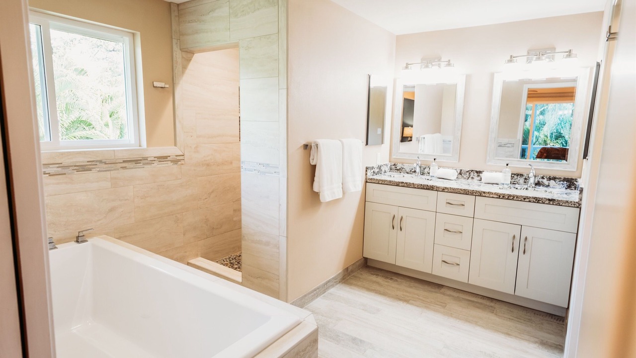 Photo of Bathroom in Kihei