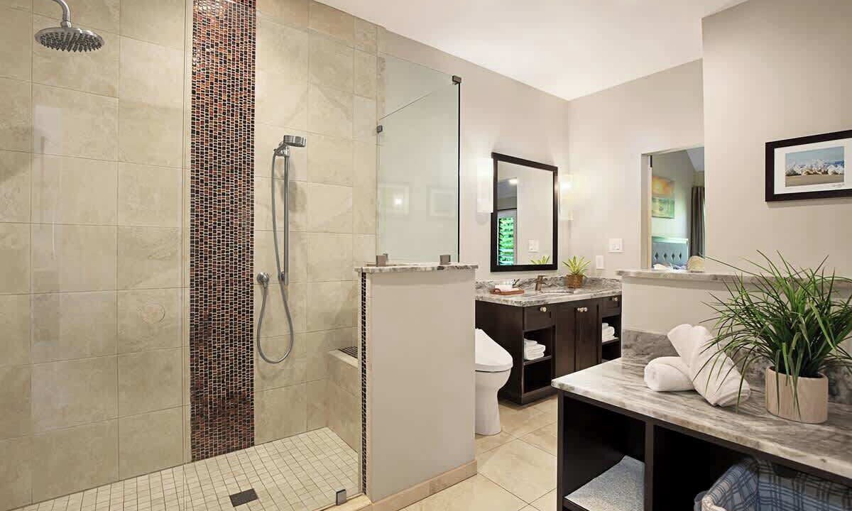 Photo of Bathroom in Wailua
