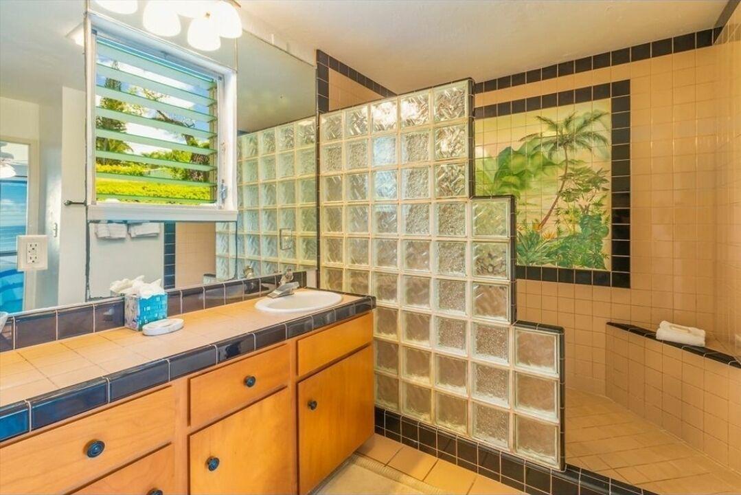 Photo of Bathroom in Princeville