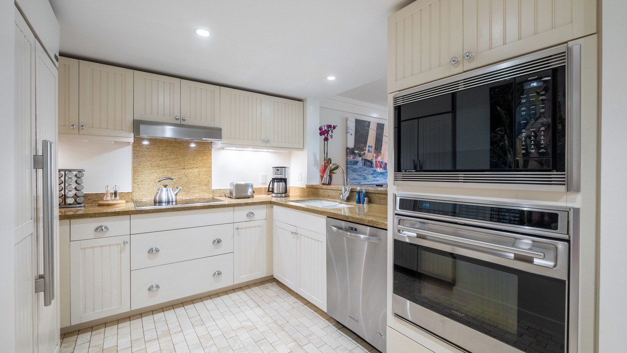 Photo of Kitchen in Kahuku