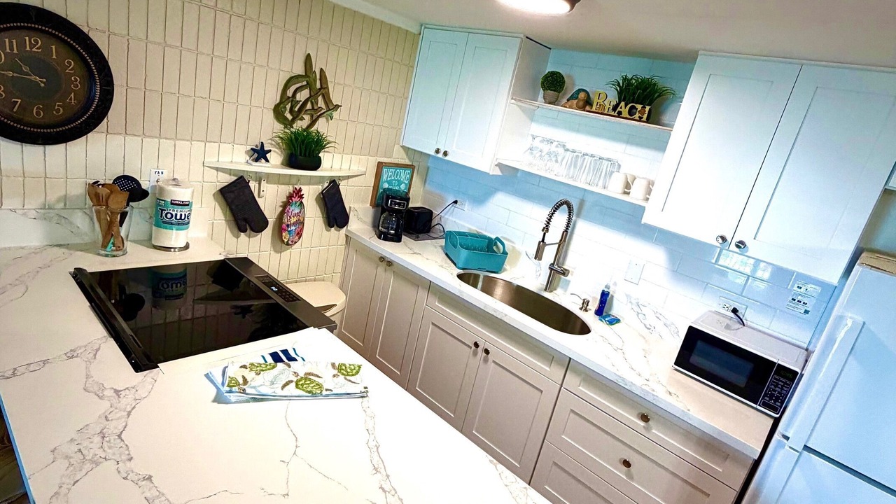 Photo of Kitchen in Punaluu