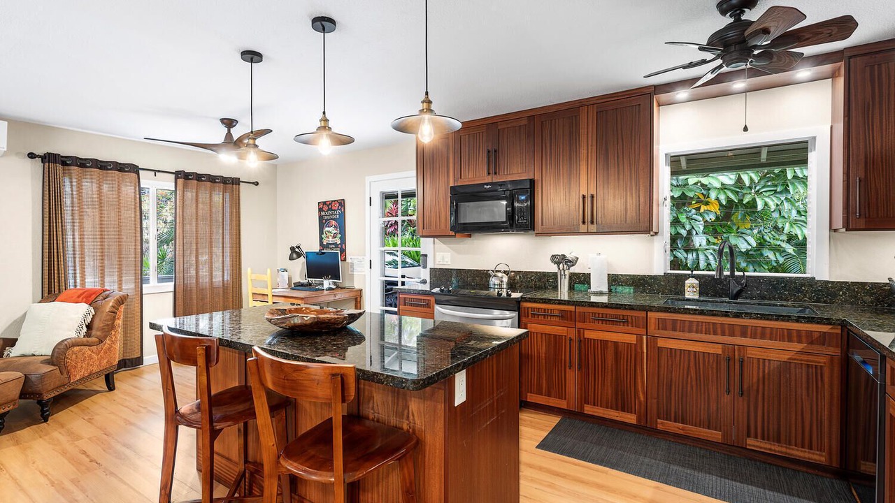 Photo of Kitchen in Kahaluu Bay