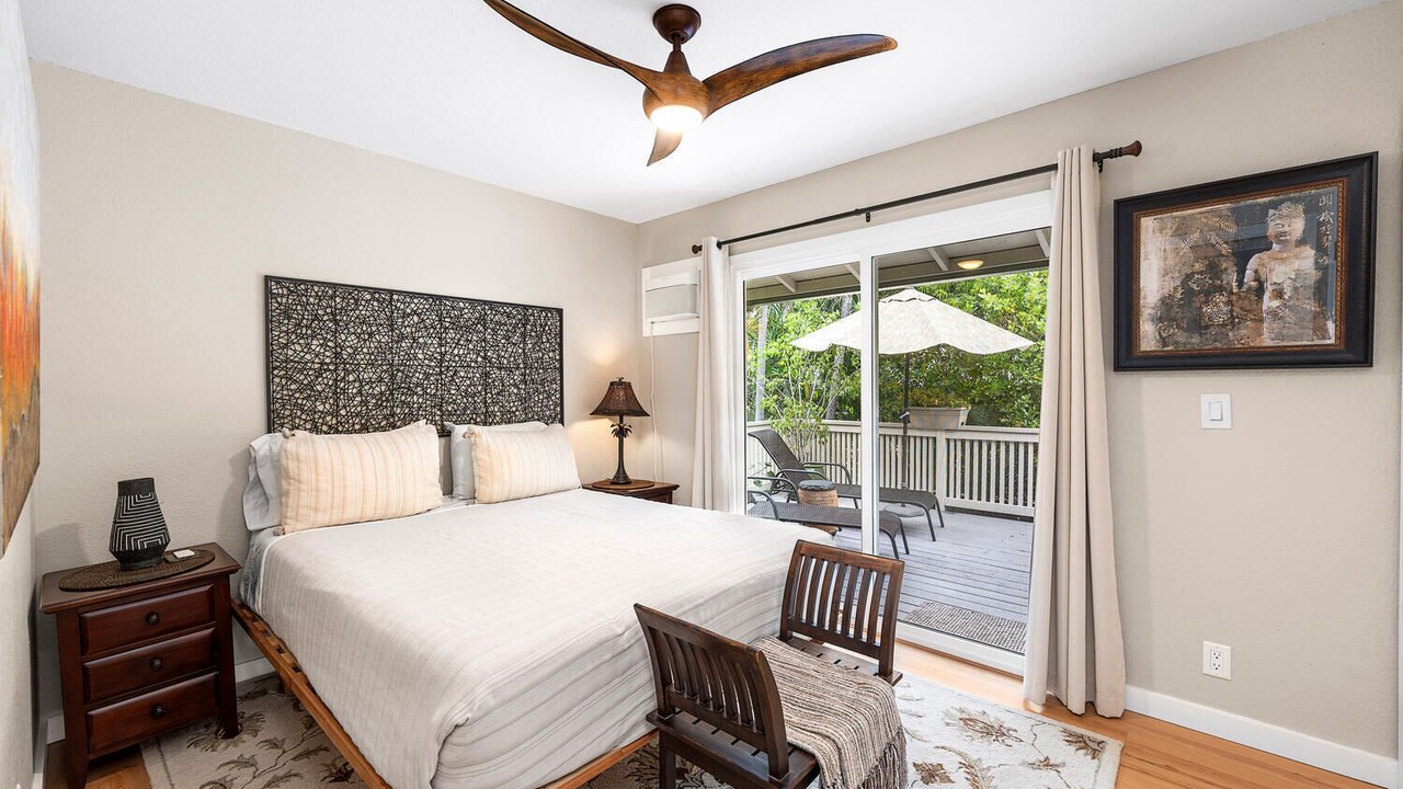 Photo of Bedroom in Kahaluu Bay