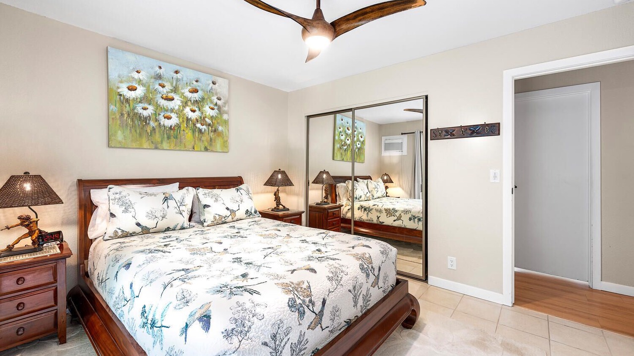 Photo of Bedroom in Kahaluu Bay