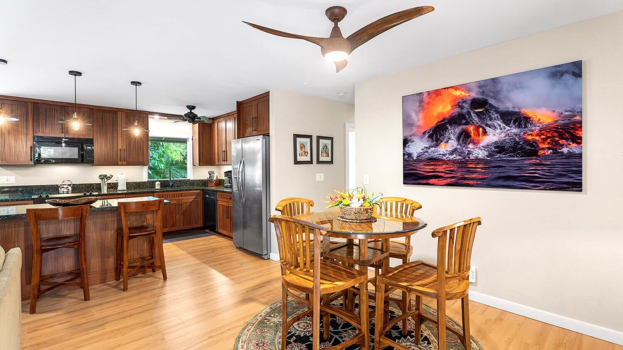 Photo of Kitchen in Kahaluu Bay