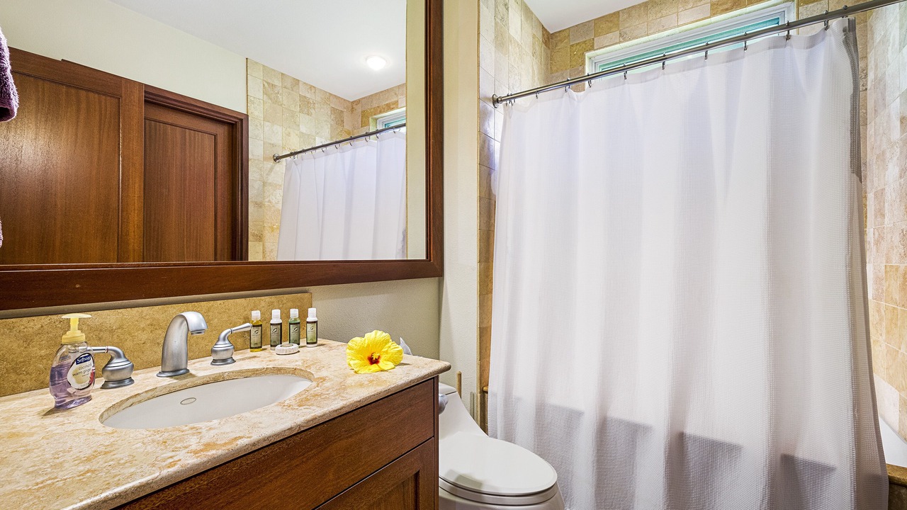Photo of Bathroom in Waikoloa