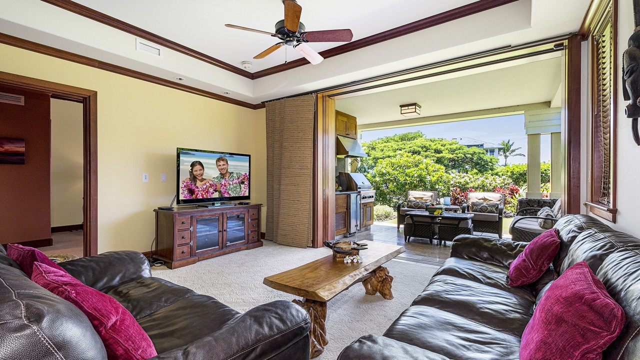Photo of Livingroom in Waikoloa