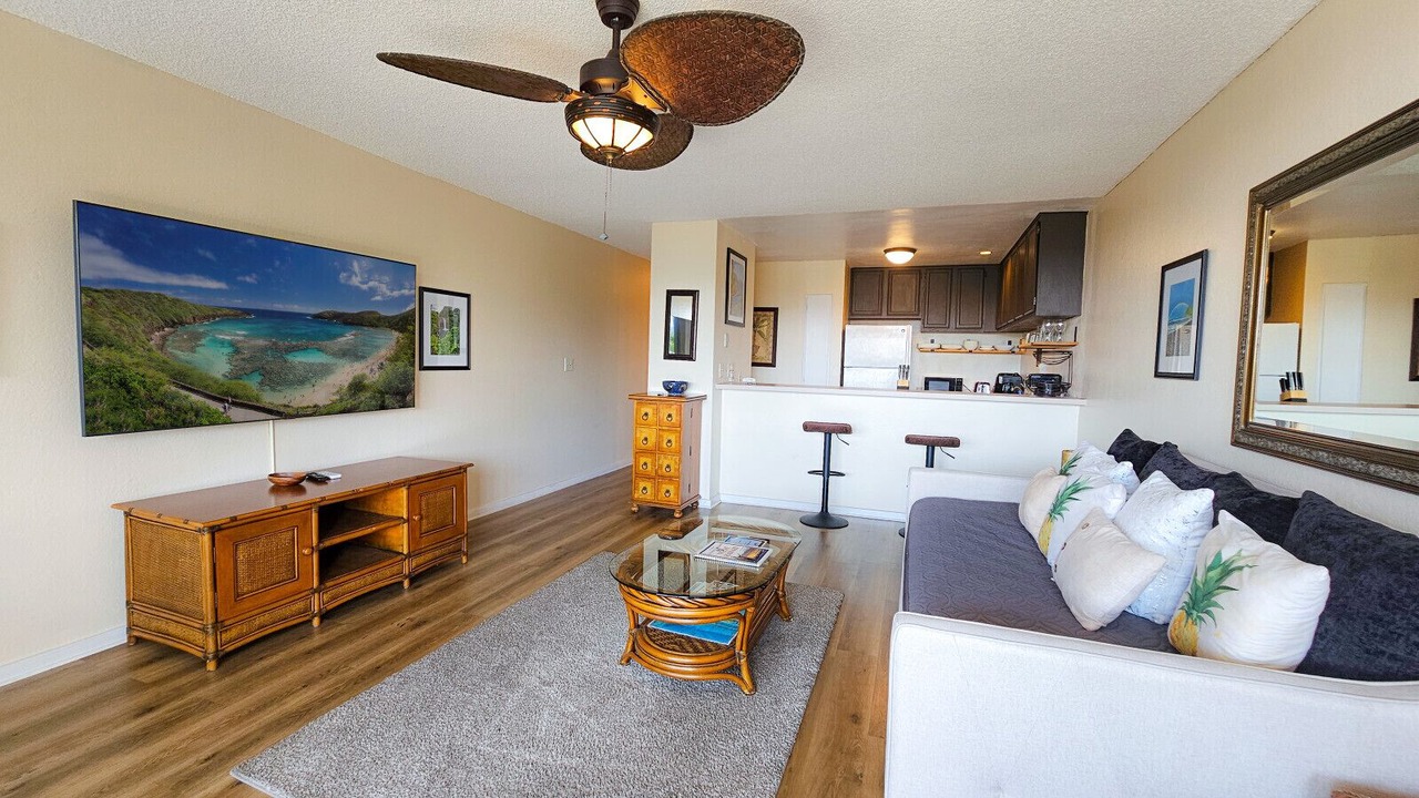 Photo of Livingroom in Historic Kailua Village