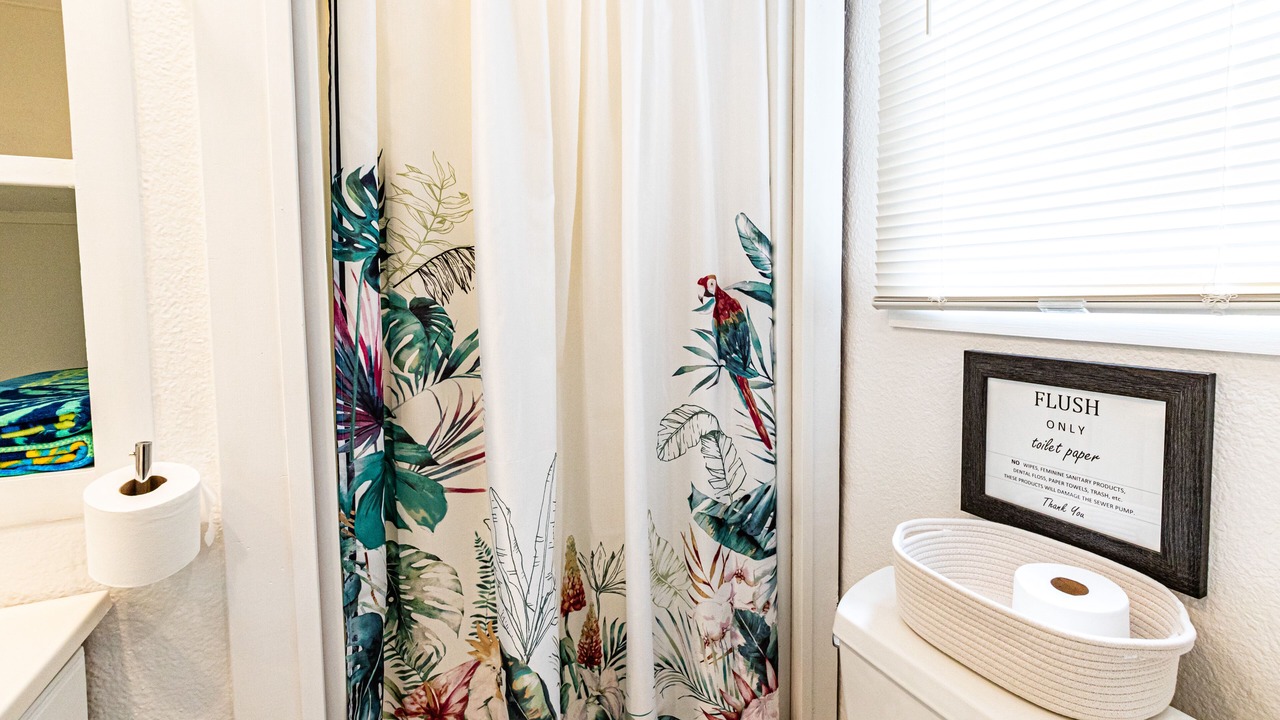 Photo of Bathroom in Paukaa